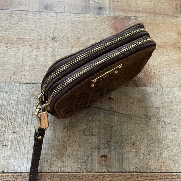 Michael Kors Snakeskin Wristlet Black and Brown with Gold Logo Plaque and double - Picture 7 of 10